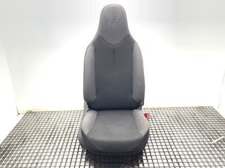 SEDADLO PRAVÉ PREDNÉ TOYOTA AYGO (_B4_) 2014 - 2022