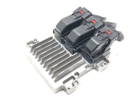 RIADIACA JEDNOTKA MOTORA OPEL ASTRA J (P10) 2009 - 2015 12647241