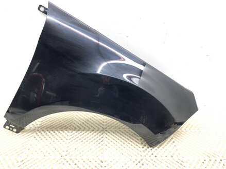 BLATNÍK PRAVÝ PREDNÝ FORD ECOSPORT 2011 - 2022