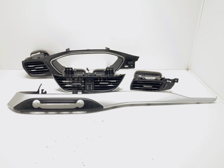 MRIEŽKA VENTILÁCIE PREDNÁ FORD FOCUS IV (HN) 2018 - 2022 JX7B-19C696-CH3JA6