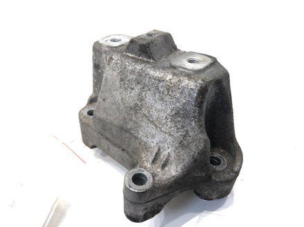 DRŽIAK PREVODOVKY PREVODOV VW GOLF VII (5G1, BQ1, BE1, BE2) 2012 - 2022 1K0199117AJ