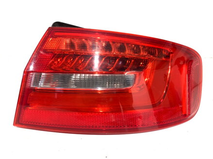 SVETLO PRAVÉ ZADNÉ AUDI A4 B8 (8K2) 2007 - 2015 01091602