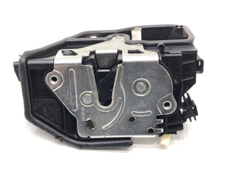 ZÁMOK DVERÍ ĽAVÝ ZADNÝ BMW 3 (F30, F80) 2011 - 2018 7229459