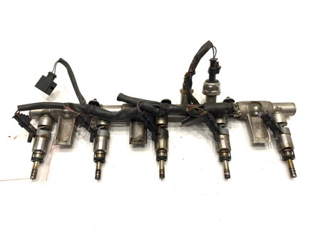 VSTREKOVACIA RAMPA AUDI TT (FV3, FVP) 2014 - 2022 07K133317AB