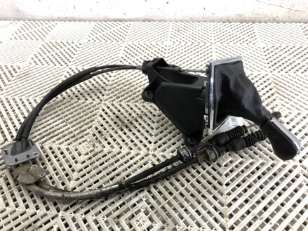 RIADIACA PÁKA VOLIČ PREVODOVKY TOYOTA COROLLA VERSO (ZER_, ZZE12_, R1_) 2004 - 2009 33530-0F010