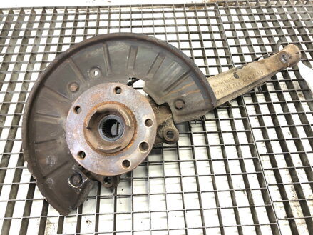 OTOČ PRAVÁ PREDNÁ AUDI Q7 (4LB) 2006 - 2016 7P6407246A