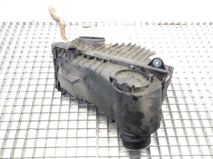 KRYT FILTRA VZDUCHU AUDI Q7 (4LB) 2006 - 2016 7L0129620A