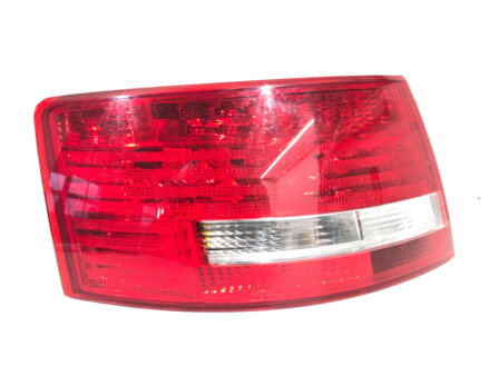SVETLO ĽAVÉ ZADNÉ AUDI A6 C6 (4F2) 2004 - 2011