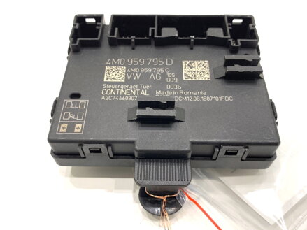 MODUL DVERE ZADNÉ ĽAVÉ AUDI Q7 (4MB, 4MG) 2015 - 2022 4M0959795D