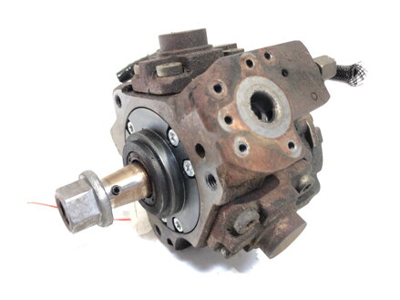 VSTREKOVACIE ČERPADLO VOLVO V50 (545) 2003 - 2012 9656300380 0445010102