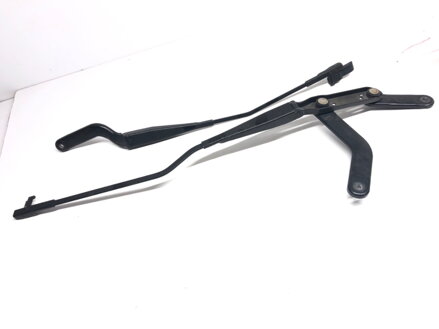STIERAČ SADA PREDNÝ FORD FOCUS C-MAX (DM2) 2003 - 2007
