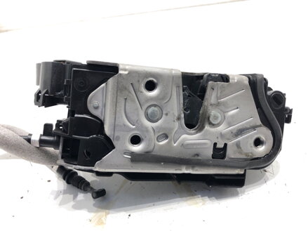 ZÁMOK DVERÍ PRAVÝ PREDNÝ VW GOLF VIII (CD1) 2019 - 2022 5TB837016E