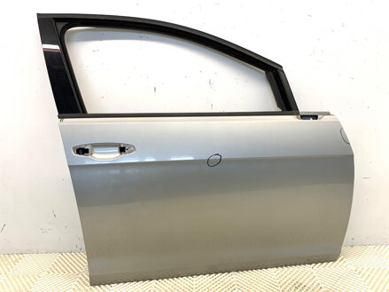 DVERE PRAVÉ PREDNÉ VW GOLF VII (5G1, BQ1, BE1, BE2) 2012 - 2022 LA7W