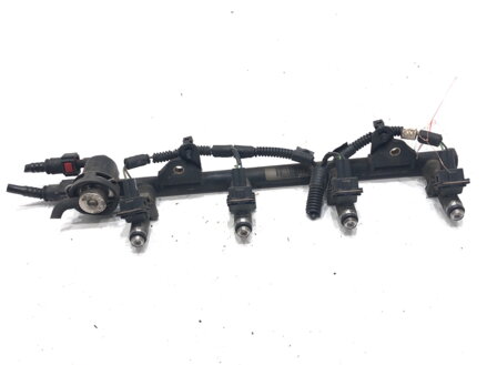 VSTREKOVACIA RAMPA FORD FIESTA V (JH_, JD_) 2001 - 2014 2NIU-9D280-CA