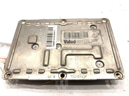 RIADIACA JEDNOTKA XENÓN VOLVO XC90 I (275) 2002 - 2015 89035113
