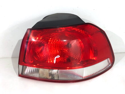 SVETLO PRAVÉ ZADNÉ VW GOLF VI (5K1) 2008 - 2014 5K0945096E