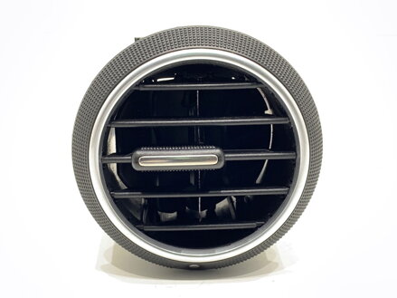 MRIEŽKA VENTILÁCIE PRAVÁ PREDNÁ AUDI A3 (8P1) 2003 - 2013 8P0820901A