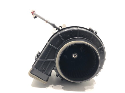 VENTILÁTOR BATERKY TOYOTA CAMRY (_V7_, _VA7_, _VH7_) 2017 - 2022 G9230-33050