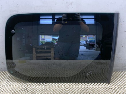 OKNO DVERE POSUVNÝCH ZADNÉ ĽAVÉ CITROEN BERLINGO MULTISPACE (B9) 2008 - 2022