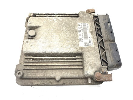 RIADIACA JEDNOTKA MOTORA SKODA SUPERB II (3T4) 2008 - 2015 03L906022AP