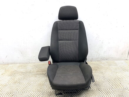 SEDADLO ĽAVÉ PREDNÉ OPEL ZAFIRA B (A05) 2005 - 2015