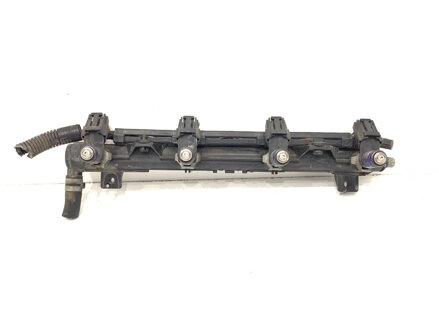VSTREKOVACIA RAMPA SKODA FABIA I COMBI (6Y5) 2000 - 2007 036906031AB