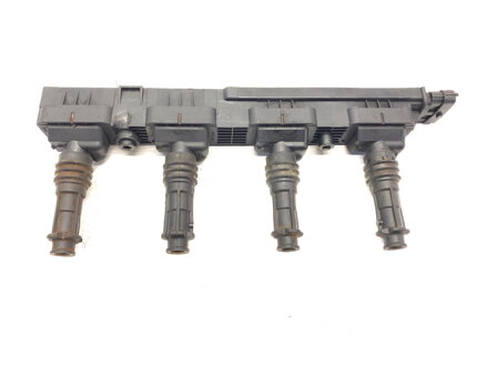 CIEVKA ZAPAĽOVACIA OPEL ASTRA H (A04) 2004 - 2014 0221503015
