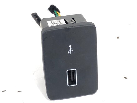 ZÁSUVKA / ULOŽENIE USB FIAT TIPO LIFTBACK (356_) 2016 - 2022 07356974930