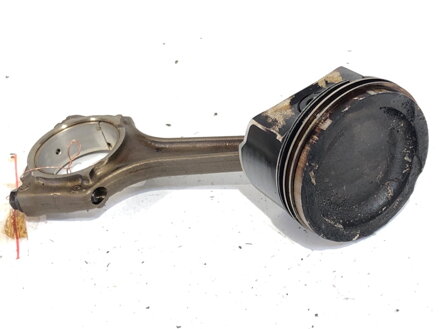 PIEST S OJNICOU FIAT TIPO LIFTBACK (356_) 2016 - 2022 843A1000