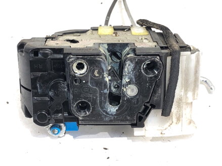 ZÁMOK DVERÍ PRAVÝ PREDNÝ HYUNDAI I20 I (PB, PBT) 2008 - 2022