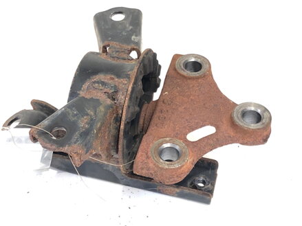 VANKÚŠ MOTORA ĽAVÝ MITSUBISHI MIRAGE / SPACE STAR VI LIFTBACK (A0_A) 2012 - 2022