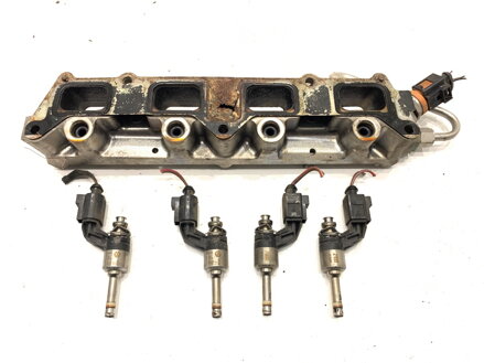 VSTREKOVACIA RAMPA SEAT ALTEA XL (5P5, 5P8) 2006 - 2022 03C906036F
