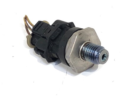 SNÍMAČ TLAKU PALIVA OPEL ASTRA H (A04) 2004 - 2014 0281002767