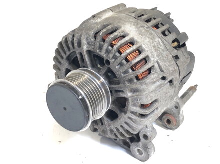 ALTERNÁTOR AUDI A3 (8P1) 2003 - 2013 06F903023C
