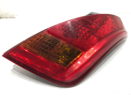 SVETLO PRAVÉ ZADNÉ NISSAN MURANO I (Z50) 2002 - 2009