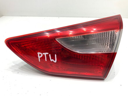 SVETLO ZADNÉ PRAVÉ VNÚTORNÉ HYUNDAI I30 (GD) 2011 - 2016