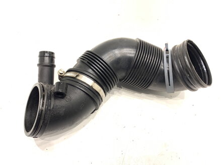 VZDUCHOVÉ POTRUBIE VW PASSAT B8 VARIANT (3G5, CB5) 2014 - 2022 3Q0129656B