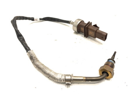 SNÍMAČ TEPLOTY SPALÍN VW PASSAT B8 VARIANT (3G5, CB5) 2014 - 2022 04L919529D