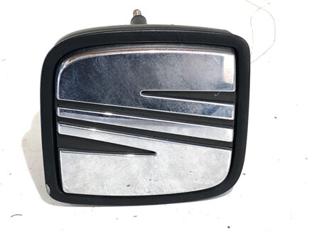 KĽUČKA VEKA BATOŽINOVÉHO PRIESTORU ZADNÁ SEAT LEON (1M1) 1999 - 2006 1M6827565J