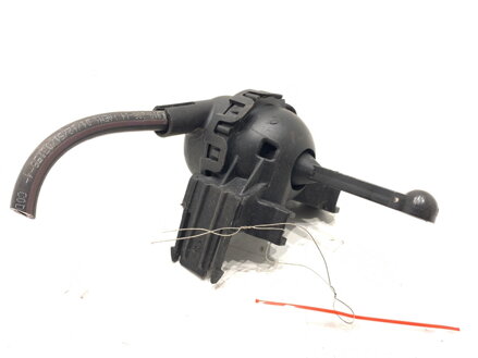 REGULÁTOR KLAPIEK SACIEHO POTRUBIA AUDI A4 B8 (8K2) 2007 - 2015 1019886S01