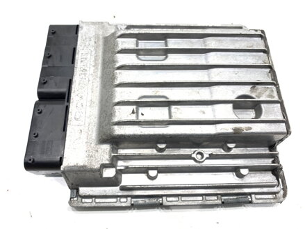 RIADIACA JEDNOTKA MOTORA BMW 5 (E60) 2003 - 2010 7588620