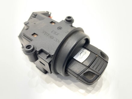 SPÍNACIA SKRINKA BMW 5 (E60) 2003 - 2010 6954722