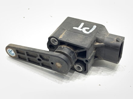 SNÍMAČ NÁKLONU XENÓN PRAVÝ ZADNÝ BMW 5 (E60) 2003 - 2010 6784700