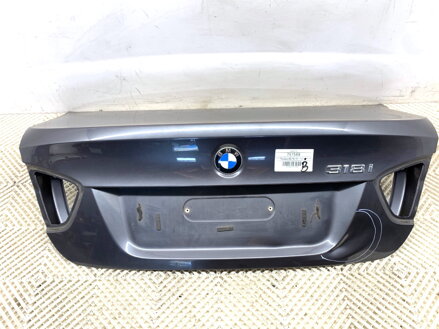 VEKO BATOŽINOVÉHO PRIESTORU KUFOR ZADNÝ BMW 3 (E90) 2004 - 2012