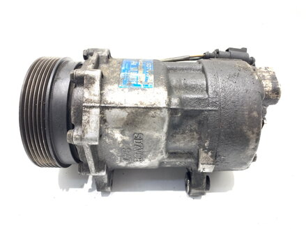 KOMPRESOR KLIMATIZÁCIE VW GOLF IV (1J1) 1997 - 2008 1J0820803K