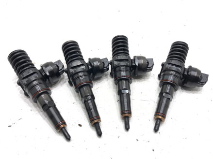 VSTREKOVAČE SADA VW PASSAT B5.5 (3B3) 2000 - 2005 038130073AR