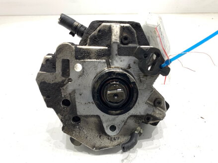 VSTREKOVACIE ČERPADLO VOLVO S60 I (384) 2000 - 2010 8689590