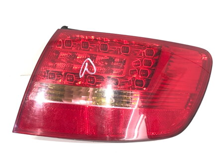 SVETLO PRAVÉ ZADNÉ AUDI A6 C6 AVANT (4F5) 2004 - 2011 89037056