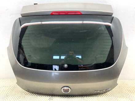 VEKO BATOŽINOVÉHO PRIESTORU KUFOR ZADNÝ FIAT BRAVO II (198_) 2006 - 2022