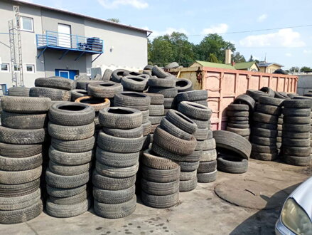 PNEUMATIKY RÓŻNE HURT --- ---